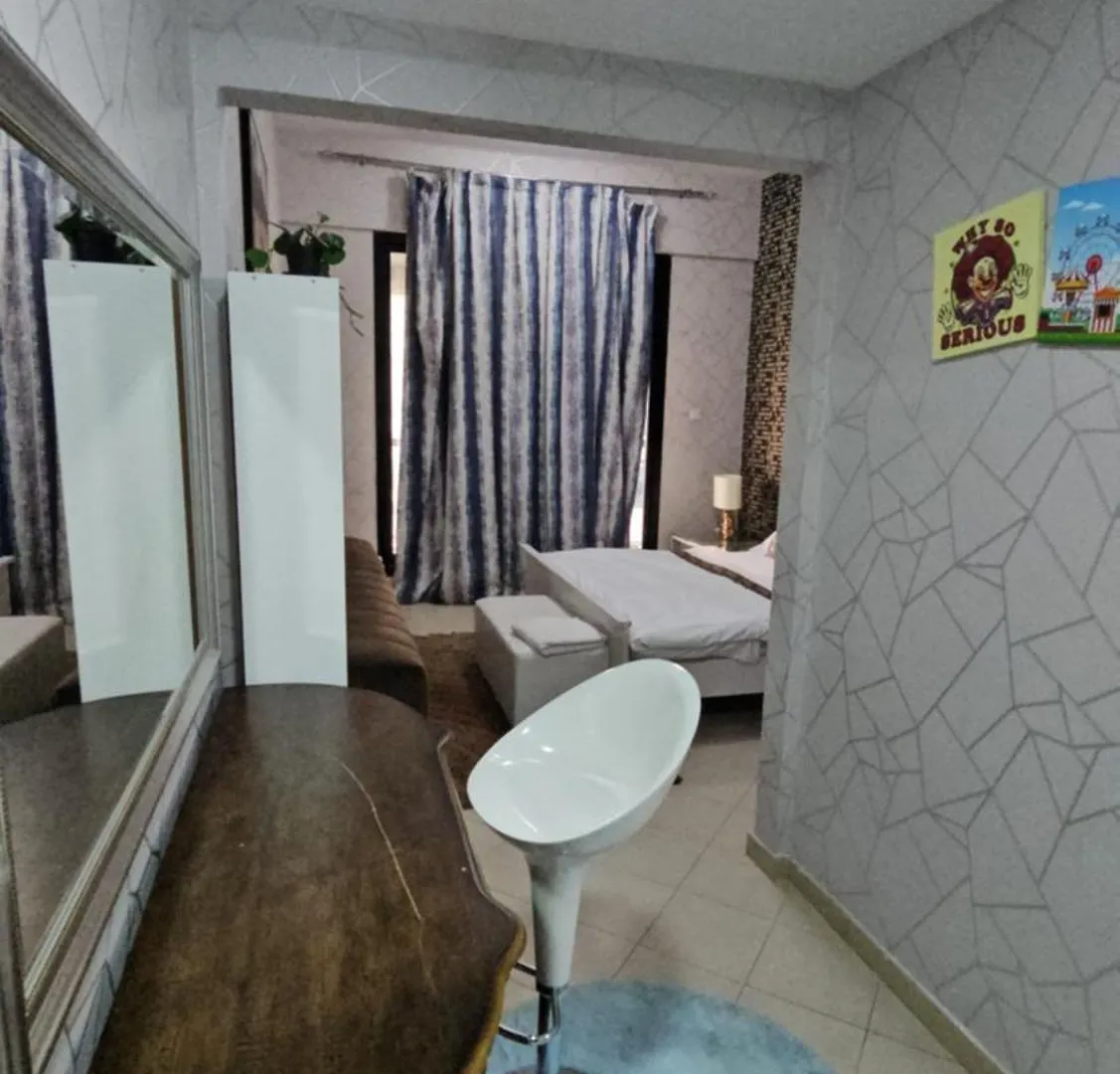 Peaceful 2 Bedroom Hall Unit In Dubai Marina Apartment