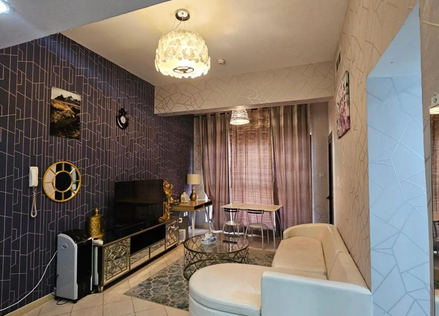 Apartment Peaceful 2 Bedroom Hall Unit In Dubai Marina